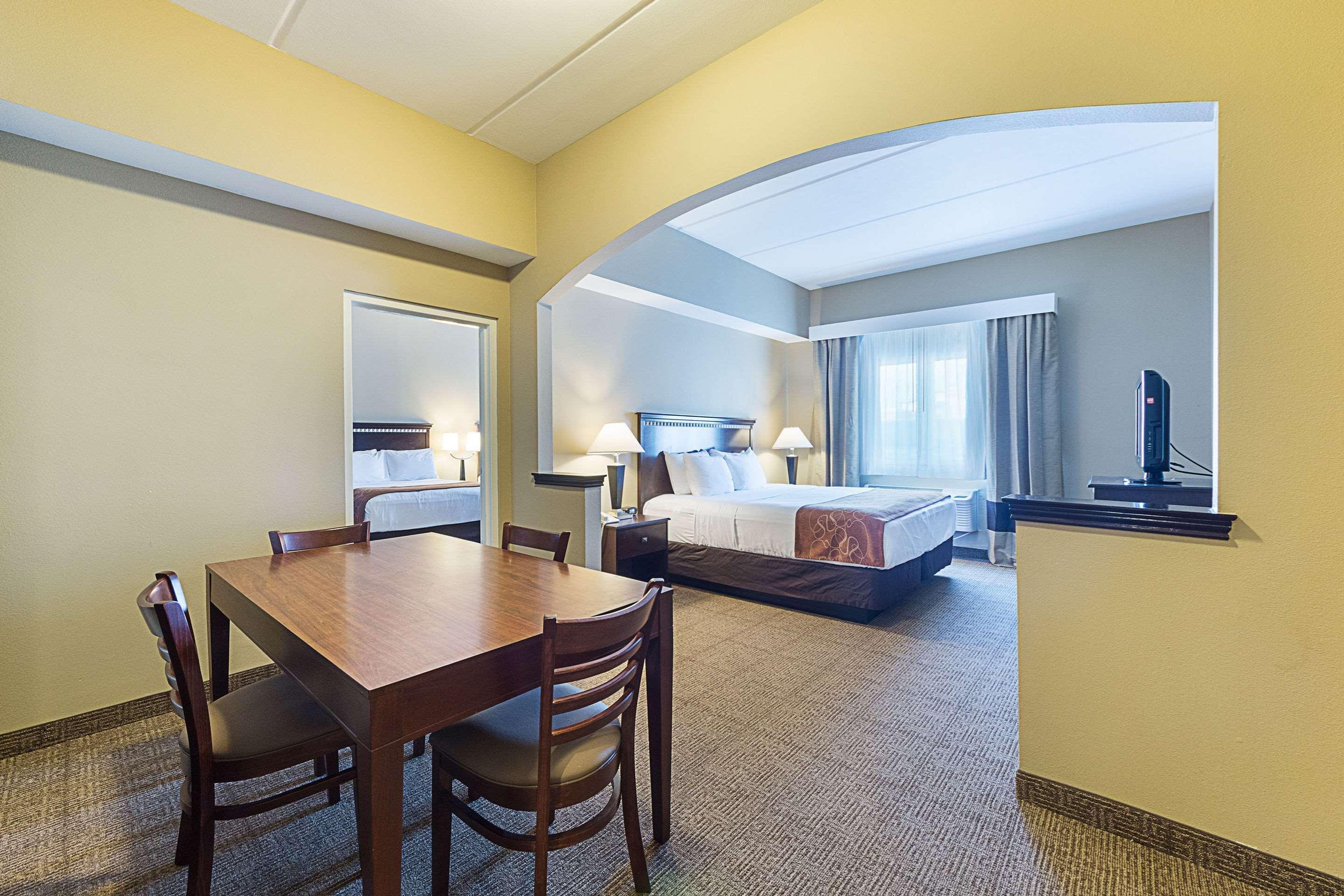 คอมฟอร์ต สวีท เซาท์ พาเดรไอส์แลนด์ Hotel เซาท์ปาเดรไอส์แลนด์ ภายนอก รูปภาพ